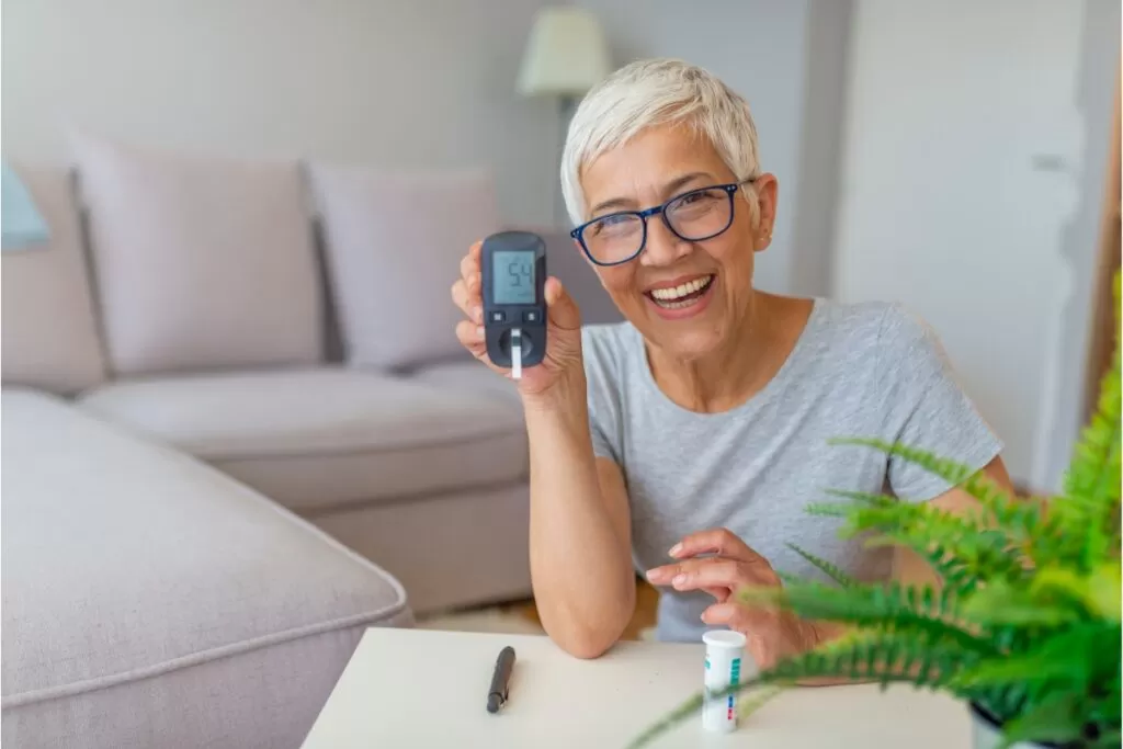 16 Sinais PREOCUPANTES de Açúcar Elevado no Sangue e 8 Sintomas de Diabetes
